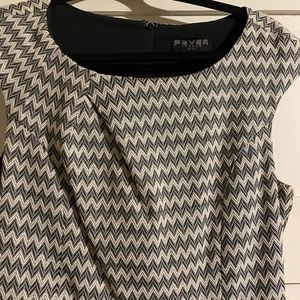 Size 6 Fever dress with pockets!